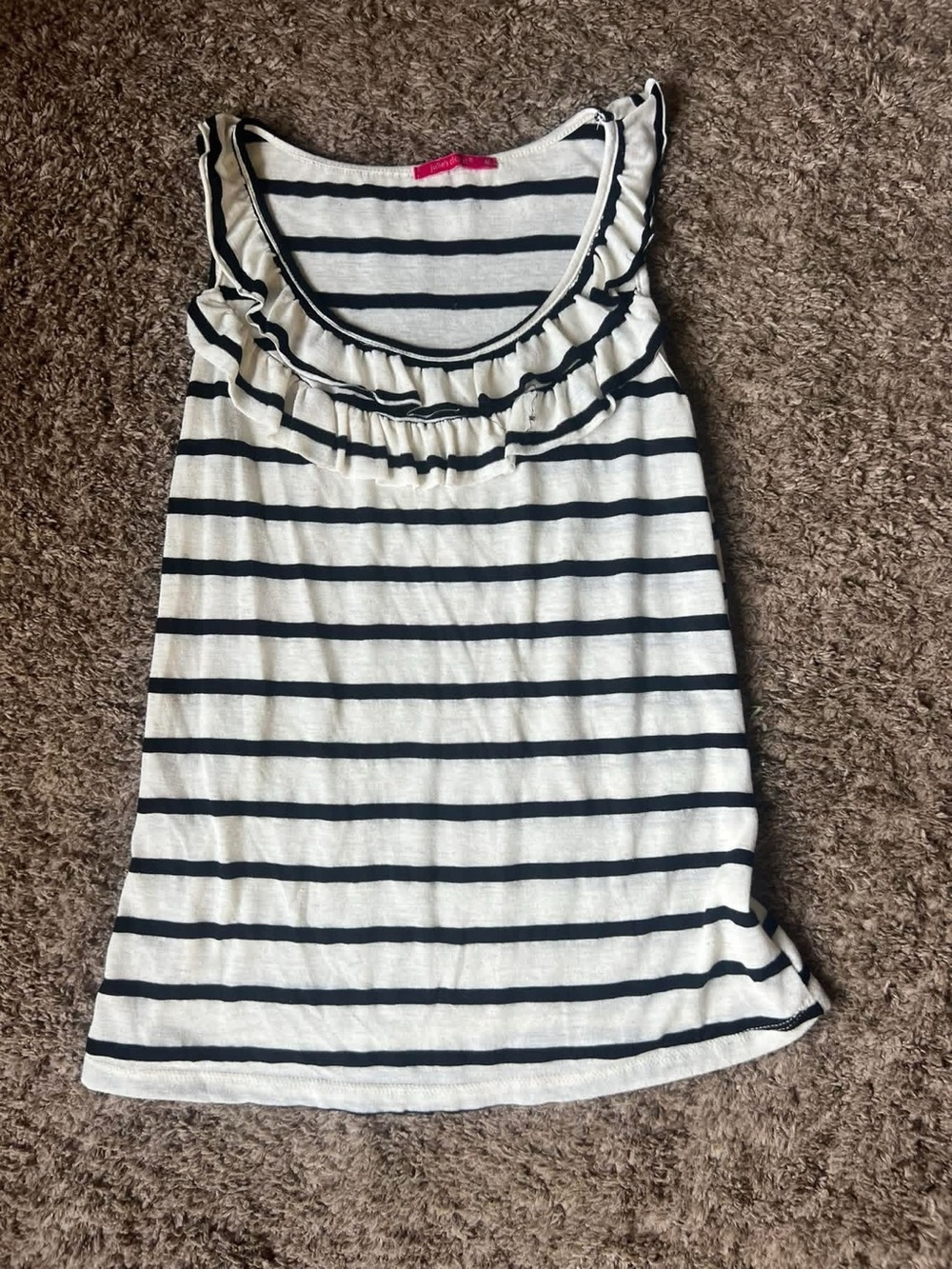 Julie’s Closet size medium tank. Black & white/cream.